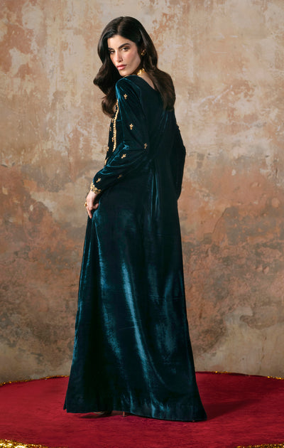 Maya | Viola Luxe Velvet 25 | ISLA