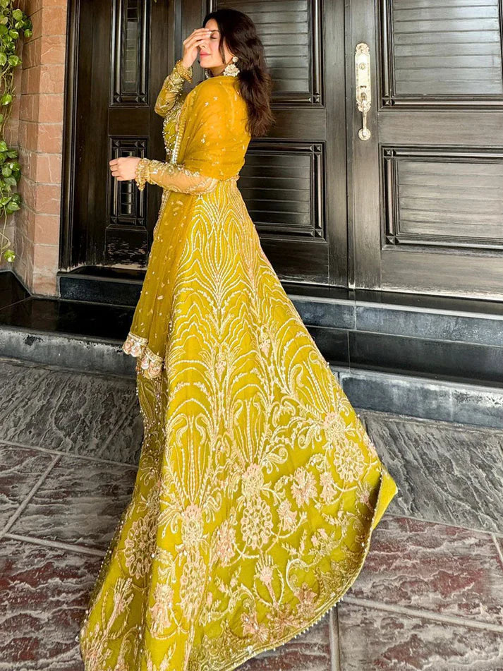 Epoque | Avanti Wedding Formals | Mehru Nisa