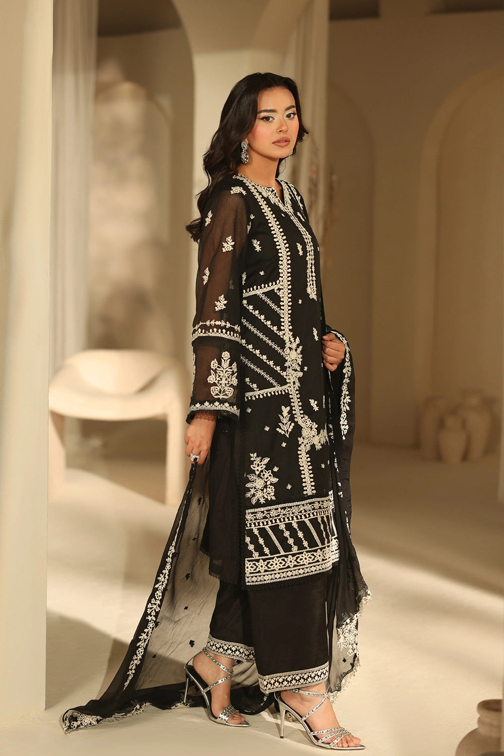 Azure | Azure Luxe | Noir Enchante