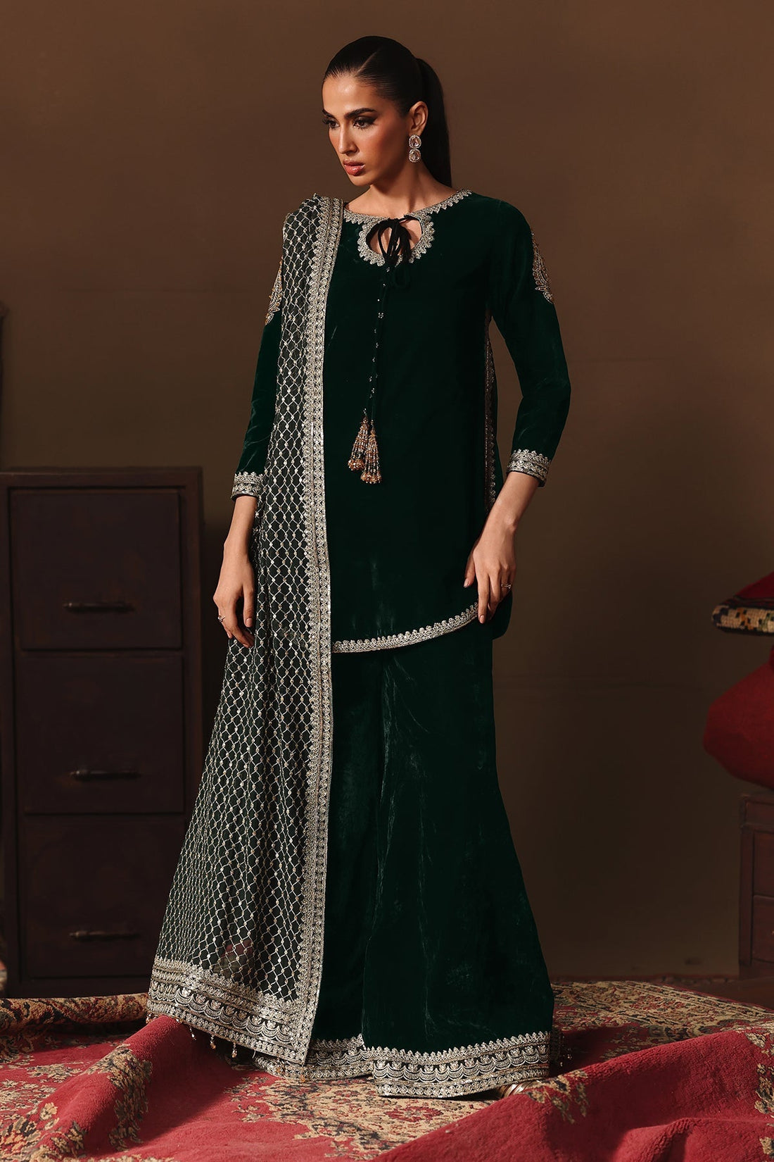 Charizma | Zeel Velvet 25 |  VVT-5-01