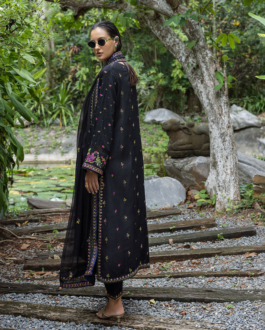 Mushq | Nuvera Raw Silk 26 | Onyxa