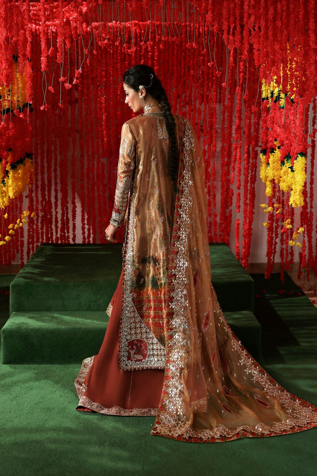 Afrozeh | Shehnai Wedding Formals 25 | Poshna